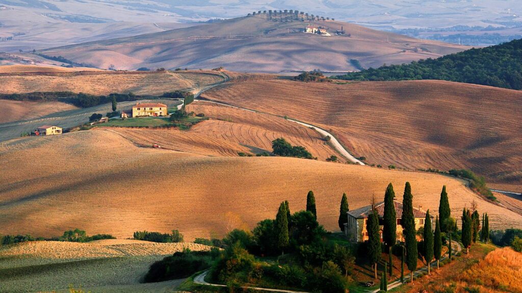Val d’Orcia vicino Bagni San Filippo, panorama delle colline toscane
