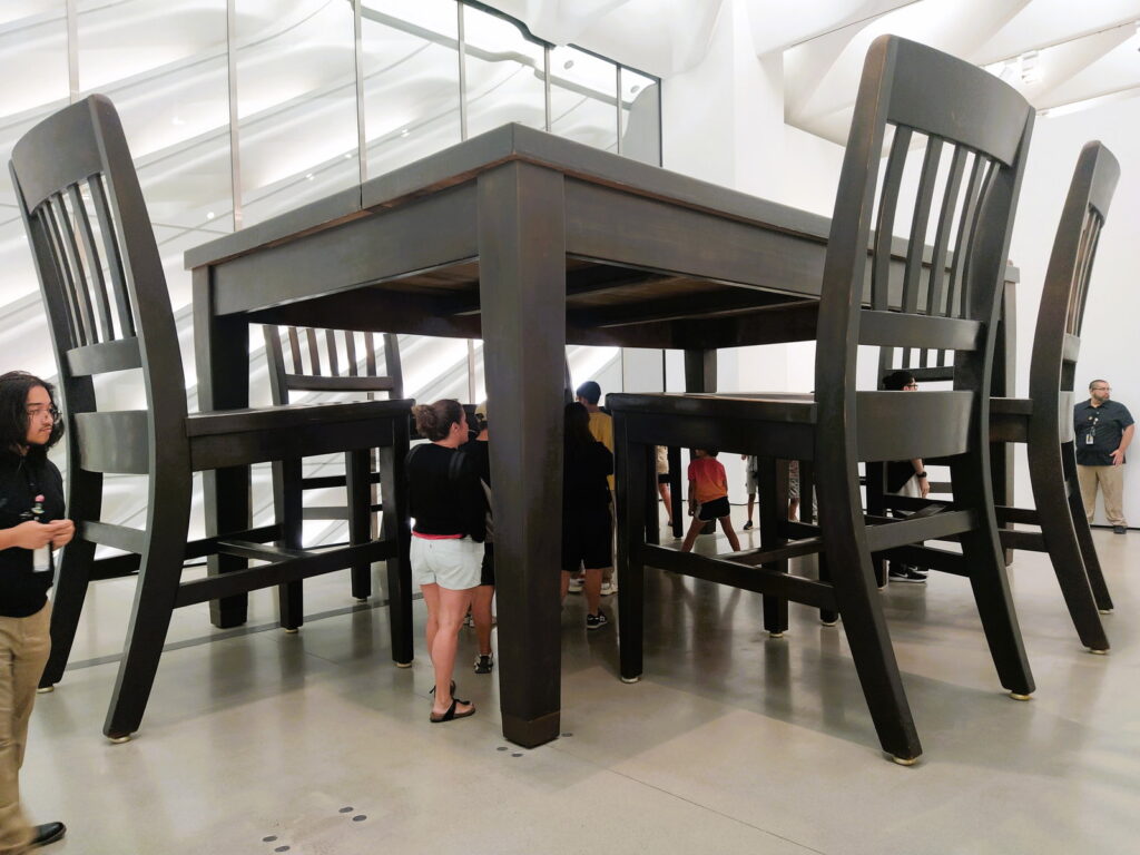 Opera d'arte al museo The Broad, Los Angeles