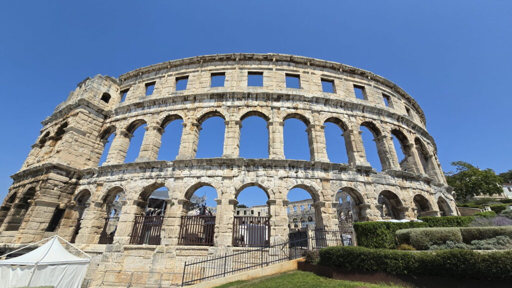 Anfiteatro romano di Pola, in Croazia.