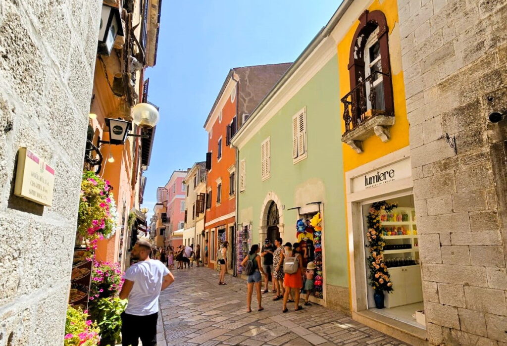 Centro storico di Parenzo, in Croazia.
